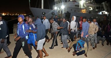 الجزائر تعيد نحو 400 مهاجر إلى النيجر