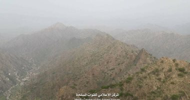  الجيش اليمنى مدعوما بالتحالف يحرر مواقع جديدة ويتقدم نحو الراهدة