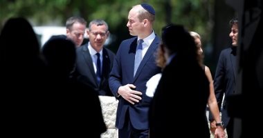 الأمير وليام يبدأ جولته فى إسرائيل بزيارة نصب ضحايا المحرقة - صور