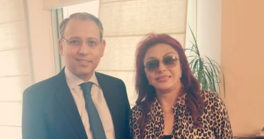 نبيلة عبيد تزور السفارة المصرية فى بيروت.. تعرف على السبب