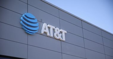 شركة AT&T الأمريكية تدفع غرامة 5.25 مليون دولار لانقطاع خدمة الطوارئ 911