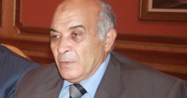 16 فبراير.. محاكمة وزير الزراعة الأسبق صلاح هلال لاتهامه بالكسب غير المشروع 