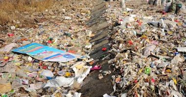 دراسة صادمة: 90% من نفايات البلاستيك تأتى من 10 أنهار فى آسيا وأفريقيا