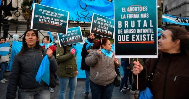 مظاهرات مؤيدة وأخرى معارضة لقانون الإجهاض فى الأرجنتين