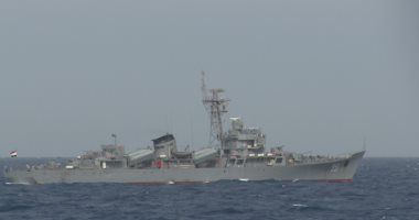 القوات البحرية تنجح فى إنقاذ طاقم طائرة هليكوبتر مفقودة بالبحر المتوسط