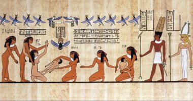 حقائق مذهلة حول تاريخ الطب.. المرأة الفرعونية أول طبيبة فى العالم