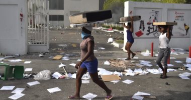 عمليات سلب ونهب للمتاجر واشتباكات عنيفة خلال مصادمات فى هايتى