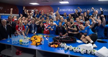 كأس العالم 2018.. شاهد احتفال رئيسه كرواتيا مع الفريق بالتأهل لنصف النهائى