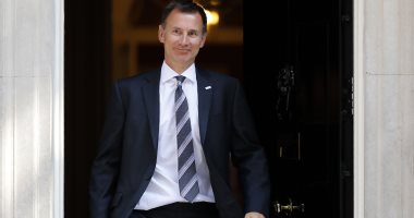 وزير خارجية بريطانيا: بشار الأسد قد يبقى لبعض الوقت