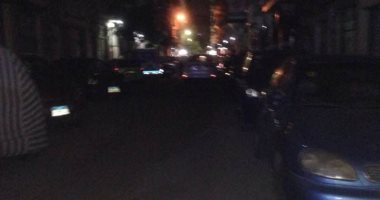 الظلام يخيم على شارع عمرو بن العاص بميامى الإسكندرية والأهالى يطالبون بإنارته
