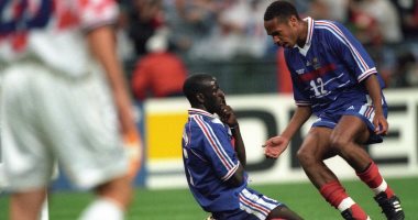 جول مورنينج.. قذيفة تورام تقود فرنسا لنهائى كأس العالم 1998