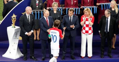 شاهد.. كرواتيا تتوج بالميدالية الفضية كوصيف كأس العالم 2018