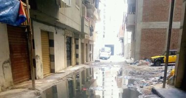 قارئ يشكو من غرق شارع مسجد عباد الرحمن بالإسكندرية بمياه الصرف الصحى