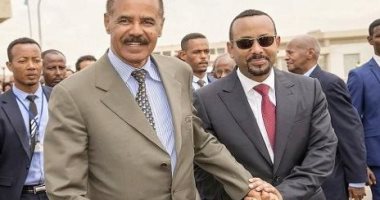 رئيس إريتريا يختتم زيارته إلى إثوبيا بإعادة فتح سفارة بلاده بأديس أبابا