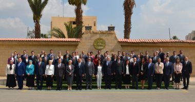 وزيرة السياحة تلتقى أعضاء التمثيل العسكرى المرشحين للعمل بسفارات مصر بالخارج