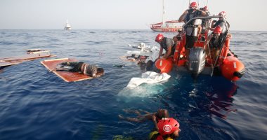إسبانيا تعلن إنقاذ 328 مهاجرا من البحر المتوسط