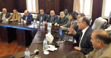 وفد البرلمان يلتقى محافظ الإسكندرية وقيادات القطاع الصحى بالمحافظة