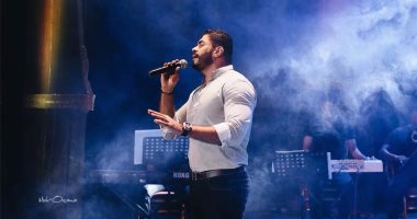 فيديو وصور.. خالد سليم يقدم أقوى حفلات الصيف بأوبرا الإسكندرية فى حضور أسرته