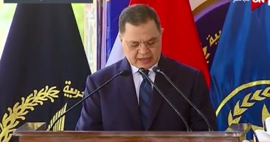 وزير الداخلية يحيى شهداء الشرطة.. وللخريجين: اجعلوا قسمكم عقيدة لحماية الوطن