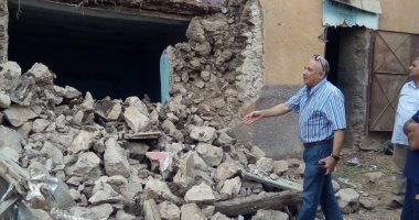 انهيار منزل بقرية البصيلية بإدفو والإسعاف تنقل 4 مصابين للمستشفى