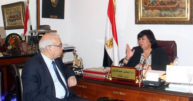 وزيرة الثقافة: نعمل على استعادة الريادة الثقافية لمصر في العالم العربي