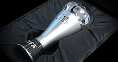 "فيفا" يكشف موعد الإعلان عن المرشحين لجائزة الأفضل فى العالم
