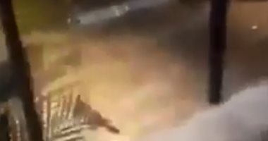 فيديو.. انفجار ماسورة مياه عمومية بالتجمع الخامس