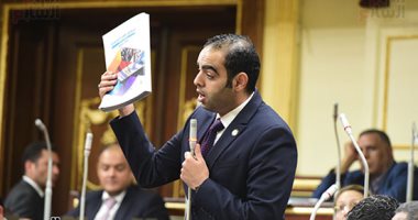نائبات البرلمان يوافقن على برنامج الحكومة: تحية للقيادة السياسية وشريف إسماعيل - صور