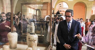 "المتحف المصرى لن يموت" شعار جولة وزير الآثار بالمتحف الكبير