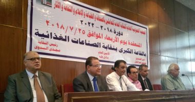 رئيس نقابة العاملين بالصحافة والإعلام: لن نسمح بالمتاجرة باتحاد عمال مصر