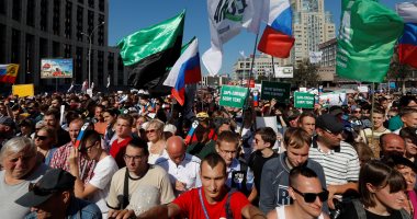 آلاف الروس يحتجون بسبب قيود على الإنترنت