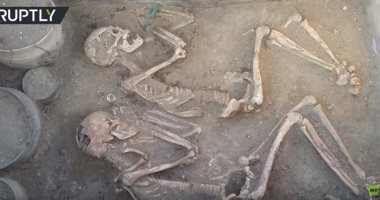 فيديو.. روسيا اليوم: العثور على قبر "روميو وجولييت" بكازخستان