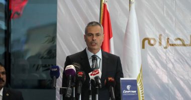 رئيس مصر للطيران ينعى ضحايا الطائرة الإثيوبية 