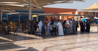 استمرار توافد الحجاج على الصالة الموسمية بمطار القاهرة للسفر للأراضي المقدسة