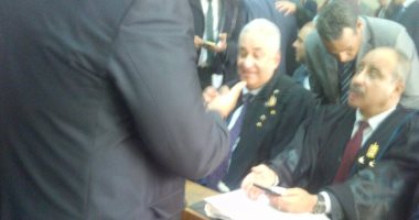نقابة المحامين: جنايات المنيا تقضى بالحبس عام مع إيقاف التنفيذ لمحامى مطاى