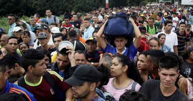 القوات المكسيكية تعثر على 150 مهاجرا فى صندوق شاحنة