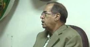 وفاة الكاتب الصحفى عبد العال الباقورى رئيس تحرير جريدة الأهالى الأسبق