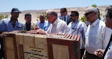 وزير الزراعة يضع حجر الأساس لمزرعة سمكية فى جنوب سيناء