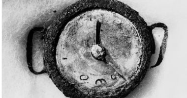 صورة بـ1000 كلمة.. قصة ساعة سجلت وقت انفجار القنبلة الذرية فى هيروشيما