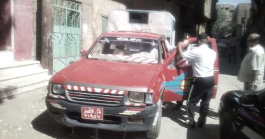 ضبط مركبتين مخالفتين وباعة جائلين في جولة لرئيس مدينة أرمنت