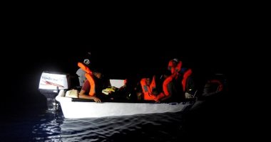 صور.. أكواريوس تنقذ أعداد من المهاجرين قبالة السواحل الليبية