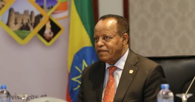 صور.. سفير إثيوبيا يغادر القاهرة ويشيد بقوة العلاقات بين البلدين بالفترة الحالية