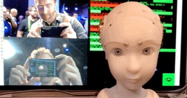 فيديو.. روبوت جديد يمكنه محاكاة تعبيرات الوجه البشرية بدقة عالية