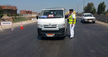 مباحث المرور بسوهاج تضبط سيارة مبلغ بسرقتها من محافظة الشرقية فى 2013