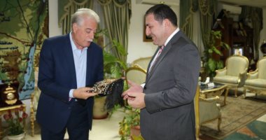 محافظ جنوب سيناء يستقبل سفير دولة أذربيجان