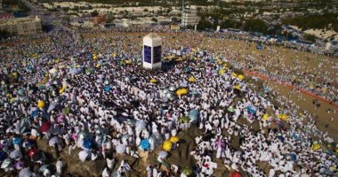 نفرة مزدلفة المليونية.. تسلك أطول ممر مشاة في العالم   