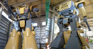 فيديو.. مهندس يابانى يصمم أكبر روبوت فى العالم