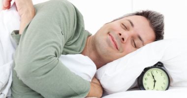 النوم أقل من 6 ساعات يوميا يسبب تصلب الشرايين