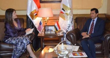 صور.. وزير الشباب والرياضة يلتقى القائم بأعمال السفير الأمريكى بالقاهرة