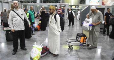 521 حاجًا فلسطينيًا يصلون من الأراضى المقدسة على متن رحلتين لمصر للطيران 